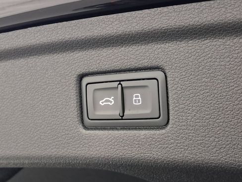 Used 2019 Audi RS 5 Sportback w/ RS Driver Assistance Package image 46