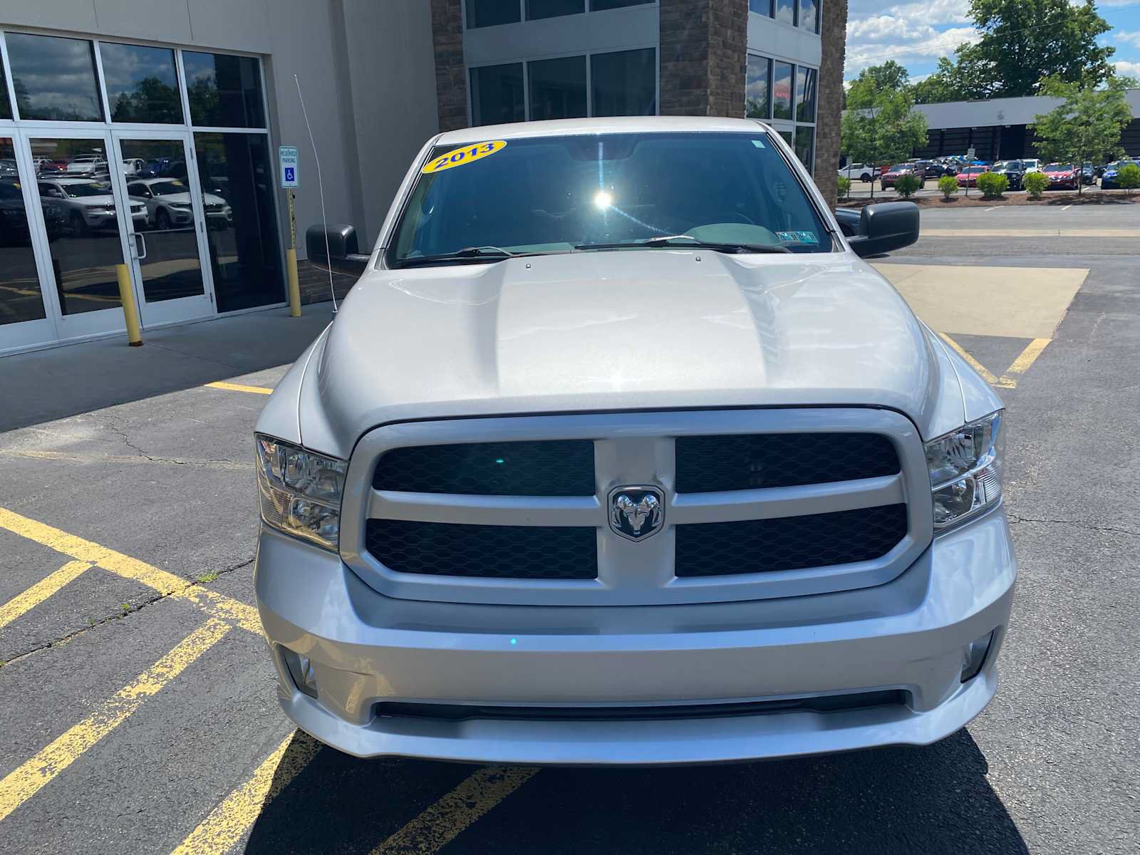 Used 2013 RAM 1500 Express AWD/4WD image 10