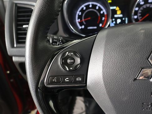 Used 2021 Mitsubishi Outlander Sport SE image 35