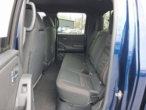 Certified 2023 Nissan Frontier PRO-4X w/ Pro Convenience Package AWD/4WD image 11