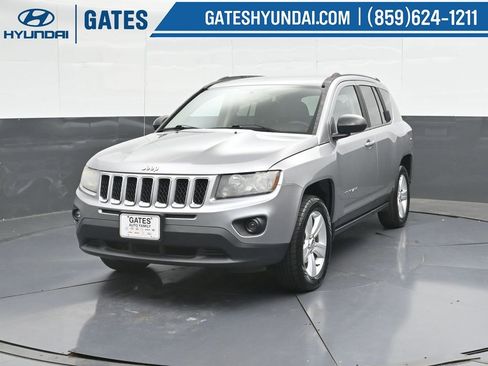Used 2016 Jeep Compass Sport w/ Power Value Group image 6