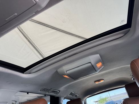Used 2015 Toyota Sequoia Platinum AWD/4WD image 25