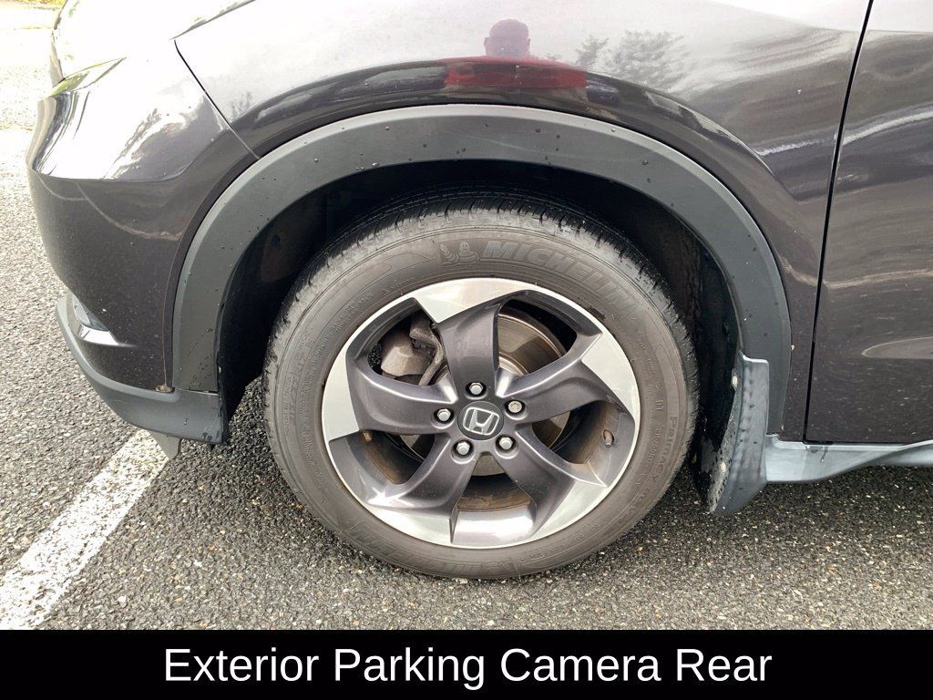 Used 2018 Honda HR-V EX image 9