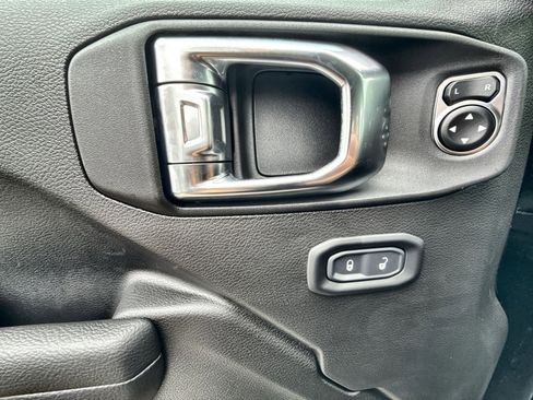 New 2025 Jeep Wrangler Willys image 15