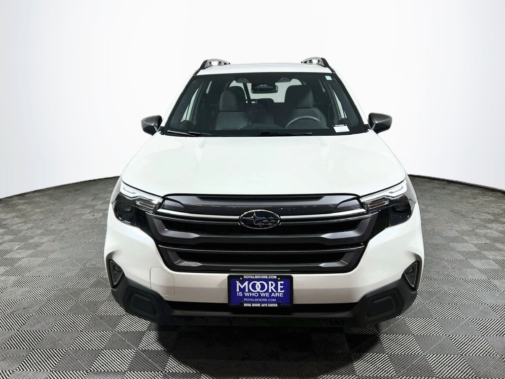 Certified 2025 Subaru Forester Premium AWD/4WD image 2