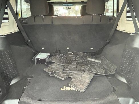 Used 2015 Jeep Wrangler Unlimited Sport w/ Quick Order Package 24S image 35