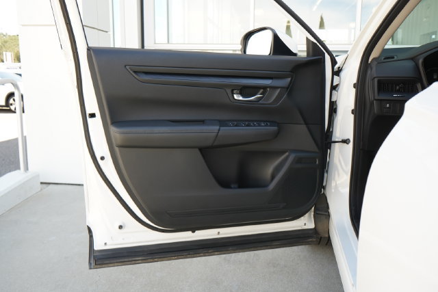 Used 2024 Honda CR-V LX image 15
