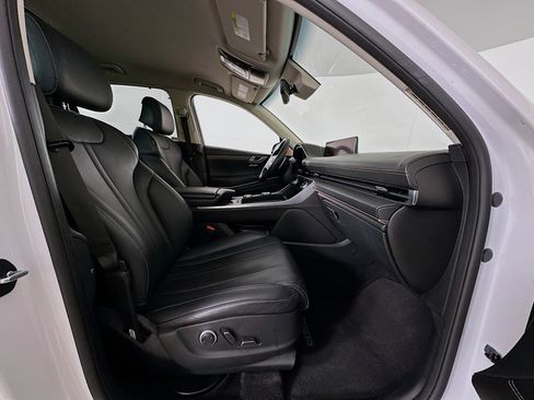 Used 2024 Genesis GV80 2.5T image 31