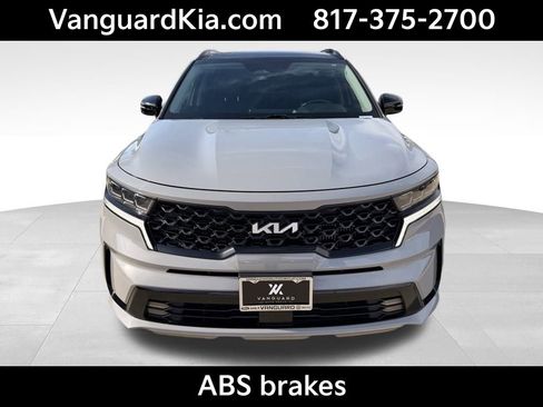 Certified 2022 Kia Sorento SX image 7