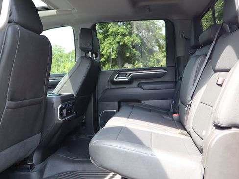 Used 2026 Chevrolet Silverado 2500 LTZ w/ LTZ Plus Package AWD/4WD image 54