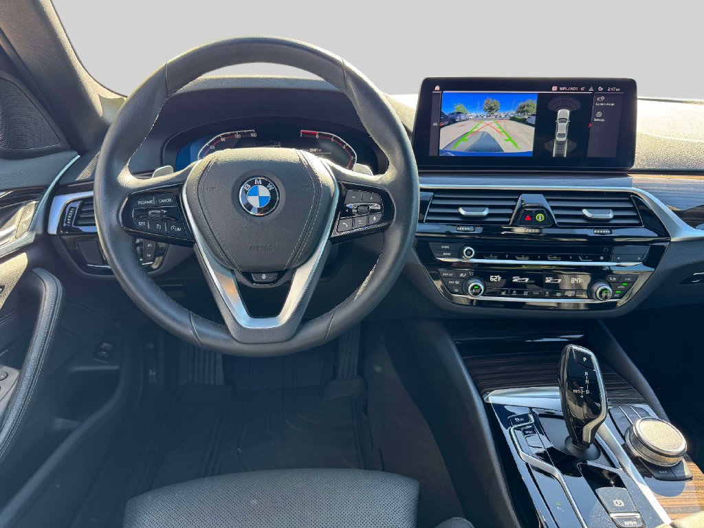 Used 2021 BMW 530i xDrive w/ Convenience Package AWD/4WD image 16