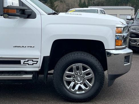 Used 2017 Chevrolet Silverado 3500 LTZ w/ Duramax Plus Package image 11