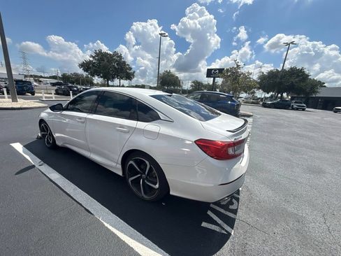 Used 2022 Honda Accord Sport Special Edition image 2