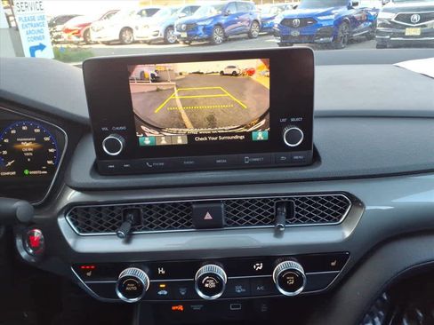 Certified 2023 Acura Integra image 17