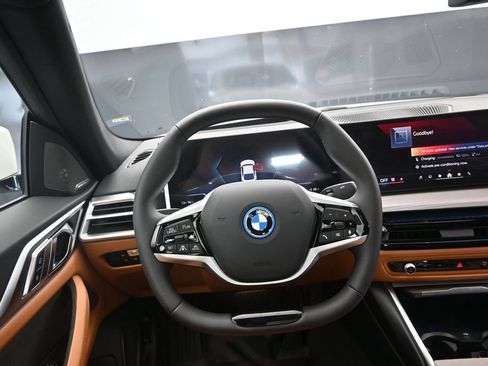 New 2026 BMW i4 eDrive40 w/ Premium Package RWD image 29