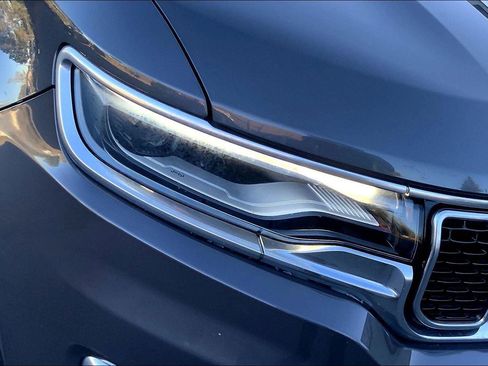 Used 2022 Jeep Wagoneer Series III w/ Flexible Seating Group image 29