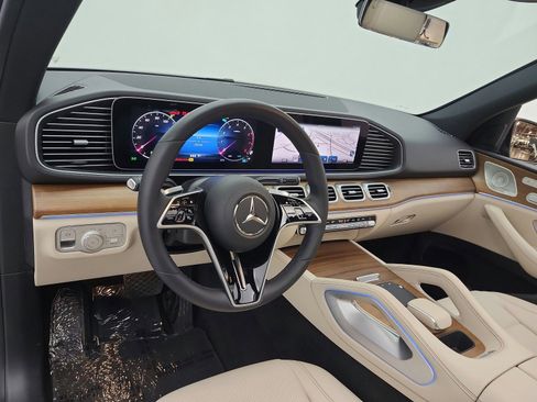 Certified 2024 Mercedes-Benz GLE 450 4MATIC image 9