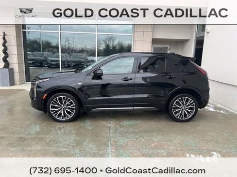 Certified 2024 Cadillac XT4 Sport image 2