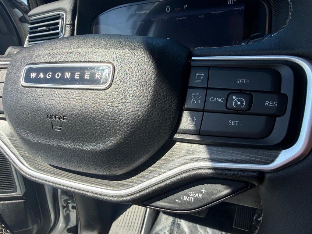 Used 2024 Jeep Wagoneer Series II w/ Flexible Seating Group RWD image 29