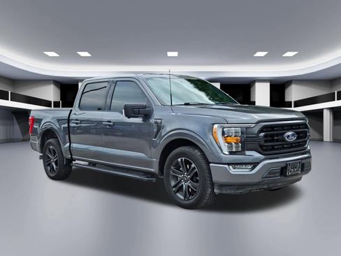 Used 2021 Ford F150 XLT w/ Equipment Group 302A High RWD image 7