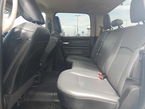 Used 2019 RAM 2500 Tradesman w/ Chrome Appearance Group AWD/4WD image 13