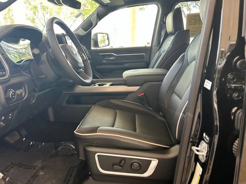 Used 2026 RAM 1500 Laramie AWD/4WD image 6