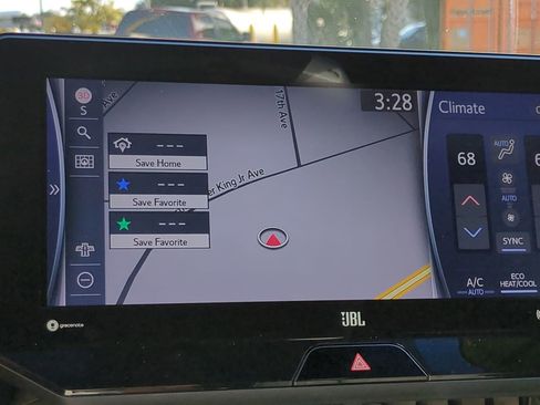 Used 2021 Toyota Venza Limited w/ Advanced Technology Package image 22