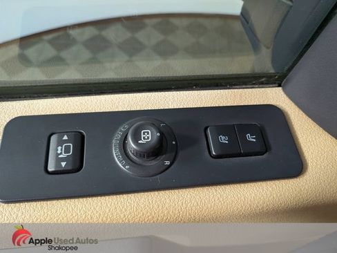 Used 2013 Ford F250 Lariat w/ Lariat Ultimate Pkg AWD/4WD image 8