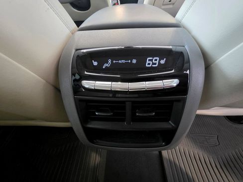 Used 2018 Cadillac XT5 Premium Luxury AWD/4WD image 80