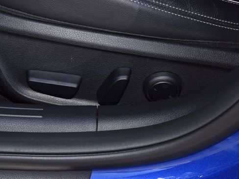 Used 2023 Genesis G70 3.3T image 34