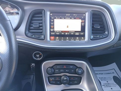 Used 2022 Dodge Challenger R/T w/ Plus Package image 10