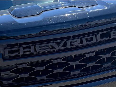 Used 2023 Chevrolet Silverado 1500 Custom Trail Boss w/ LPO, Dark Essentials Package AWD/4WD image 33