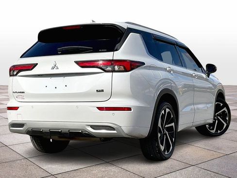 Used 2022 Mitsubishi Outlander SEL image 12