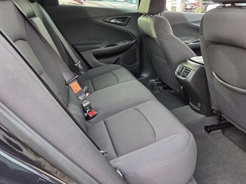 Used 2023 Chevrolet Malibu LT FWD image 13