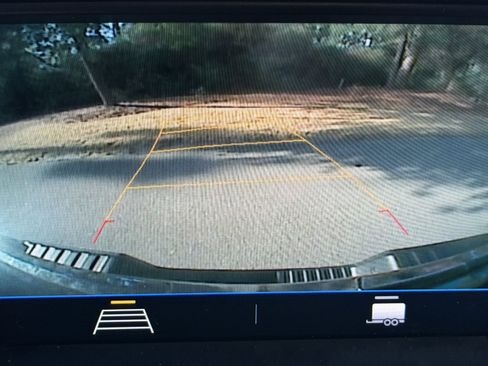 Used 2021 GMC Canyon Elevation w/ Trailering Package image 13