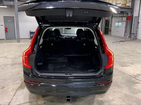 Used 2023 Volvo XC90 B5 Core AWD/4WD image 35