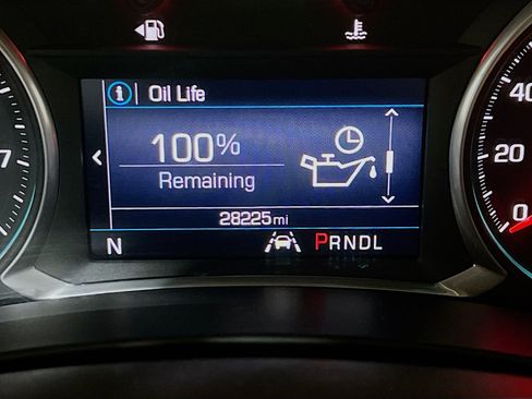 Used 2021 Chevrolet Equinox LT FWD image 8