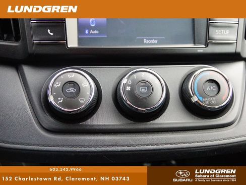 Used 2018 Toyota RAV4 LE w/ All Weather Liner Package AWD/4WD image 19