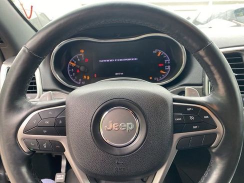 Used 2017 Jeep Grand Cherokee Altitude RWD image 20