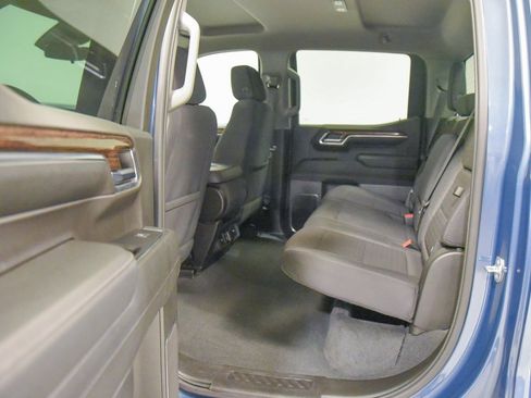 Used 2024 GMC Sierra 1500 Elevation image 4