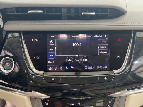 Used 2025 Cadillac XT6 Premium Luxury image 12