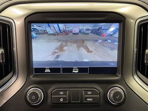 Used 2021 Chevrolet Silverado 1500 RST image 13