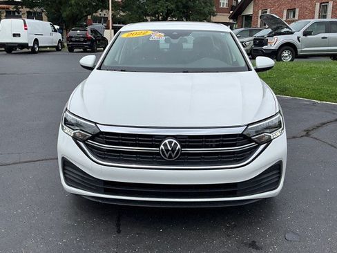 Used 2022 Volkswagen Jetta S FWD image 2