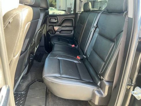 Used 2015 GMC Sierra 2500 SLT w/ Driver Alert Package AWD/4WD image 18