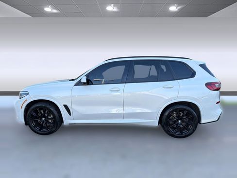 Used 2022 BMW X5 sDrive40i w/ M Sport Package image 2