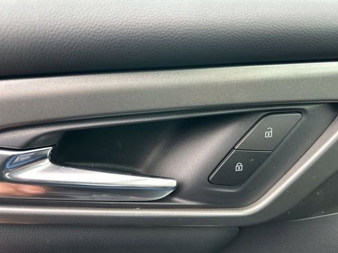 New 2026 Chevrolet Traverse LT w/ Sun and Wheel Package image 20