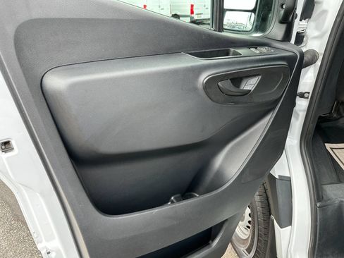 Used 2019 Mercedes-Benz Sprinter 4x4 170 image 10