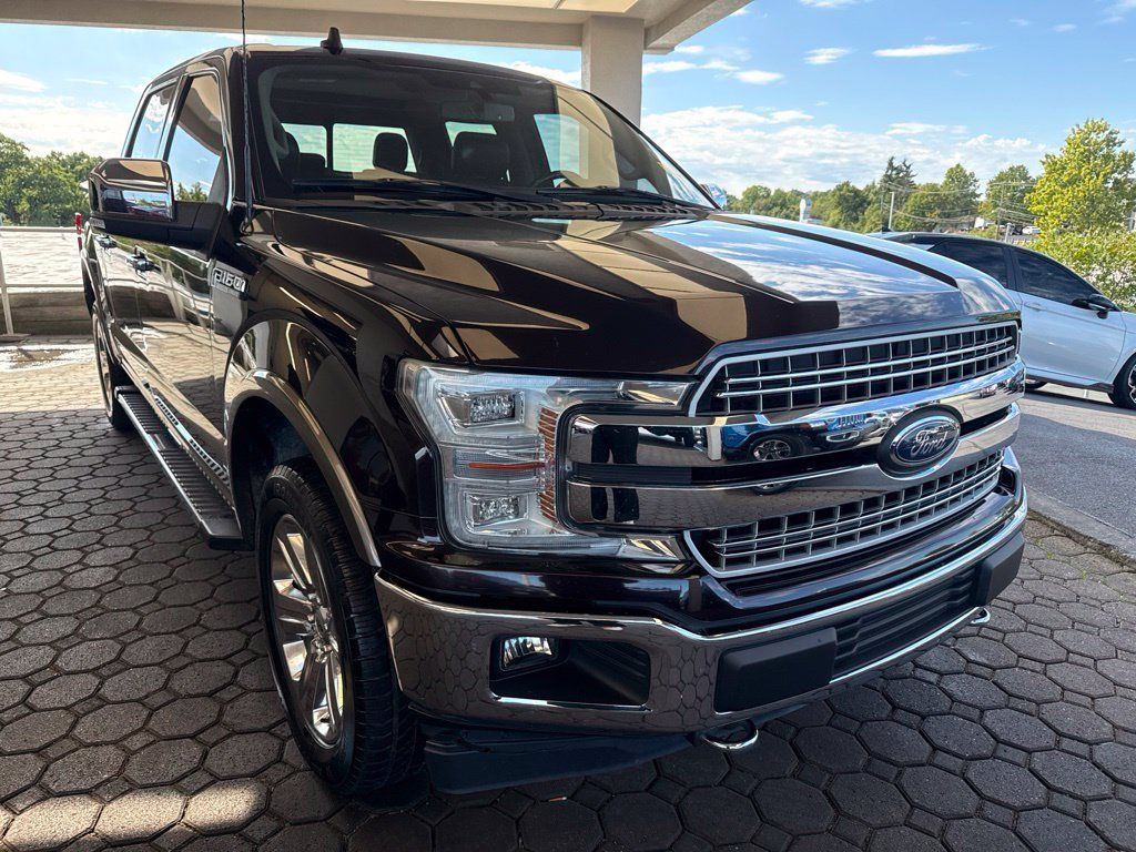 Used 2019 Ford F150 Lariat w/ Equipment Group 502A Luxury AWD/4WD image 4