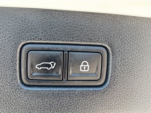 Used 2021 Genesis GV80 2.5T w/ Advanced Package 02 image 29