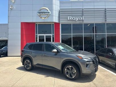 Used 2024 Nissan Rogue SV